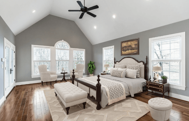 Virtual Staging vs Traditional Staging