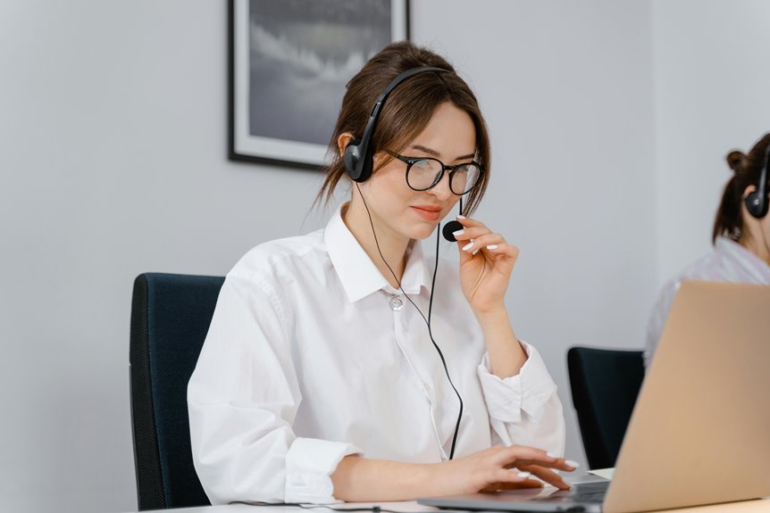 business service hotline number