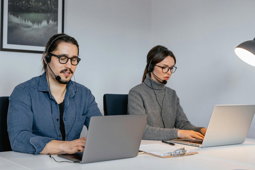 business support hotline number