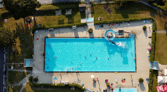 How Pool Cleaners Work: Behind the Scenes of the Best Pool Cleaning Tech