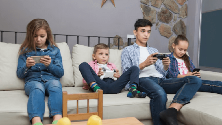 How Mobile Use Is Changing Aussie Game Day Habits