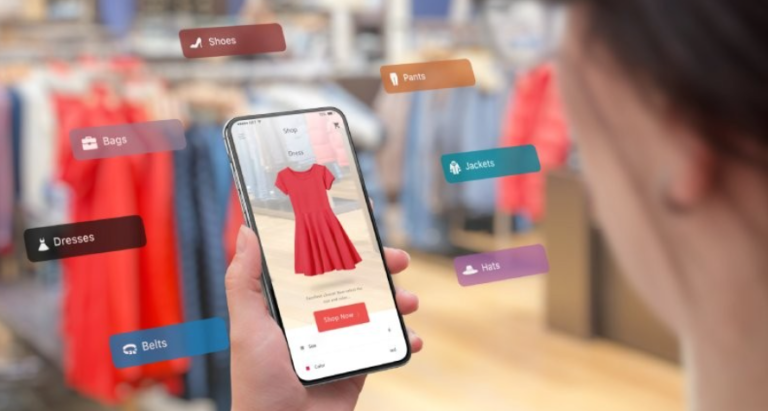 How E-Commerce is Transforming the Fashion Accessory Market