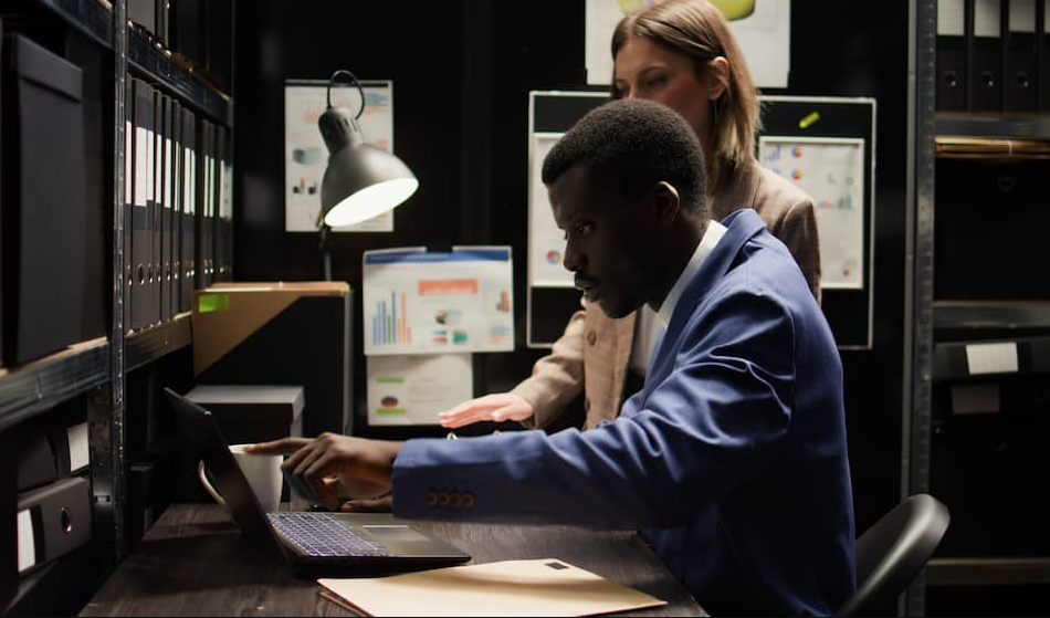 Connecting Businesses with Reliable Display Solutions