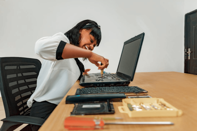 Tips for Choosing a Trusted Computer Repair Service in Redcliffe