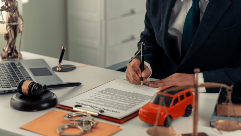 Navigating Your Recovery: What to Anticipate When Working with a Car Accident Attorney in Atlanta, GA