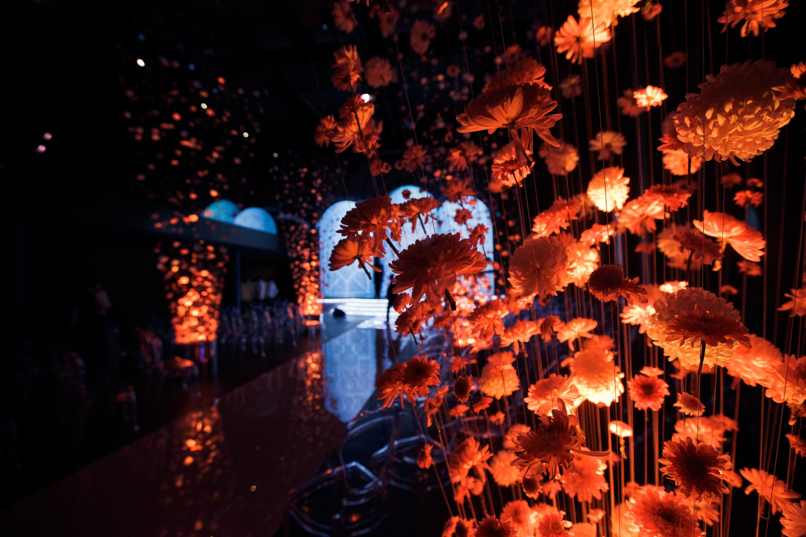 How Lighting Design Sets the Mood at a Corporate Gala in Honolulu